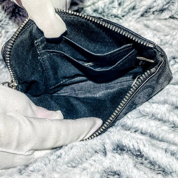 NWOT - COACH SILVER/BLACK SMOKE CORNER ZIP WRISTLET (F58035) - Picture 3 of 3